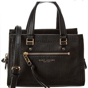 NWOT: Lovely Marc Jacobs black leather satchel handbag